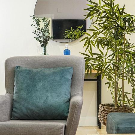Apartamentos Puente Romano Suites Mérida Esterno foto
